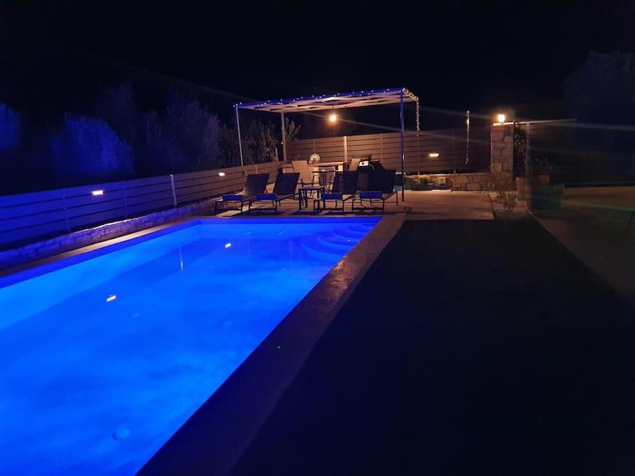 Villa Sheila With Private Pool Roumeli Экстерьер фото