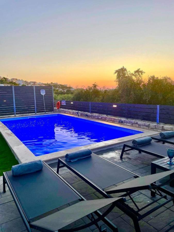 Villa Sheila With Private Pool Roumeli Экстерьер фото